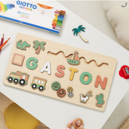 Houten Naampuzzel – Persoonlijk Speel- en Leerbord