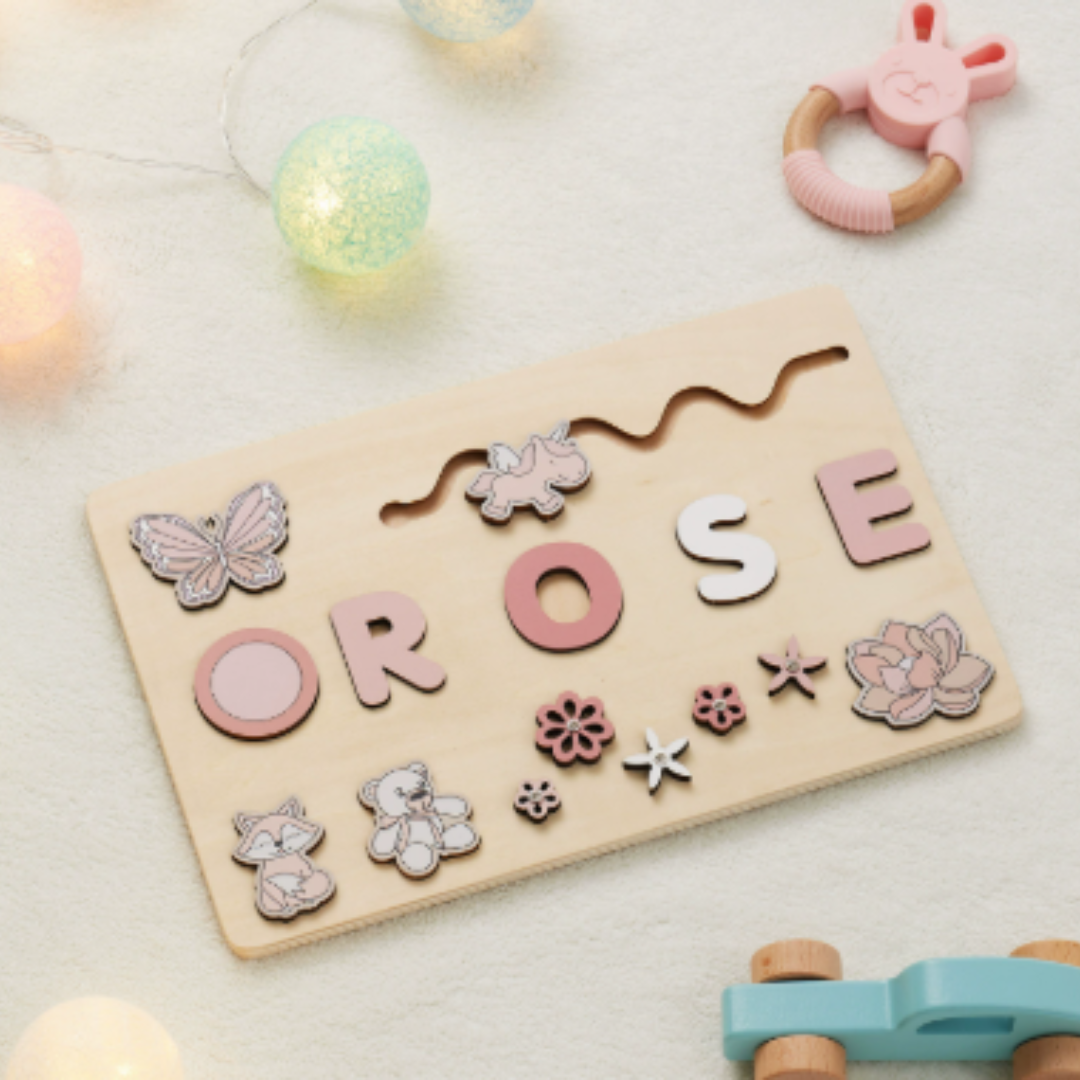 Houten Naampuzzel – Persoonlijk Speel- en Leerbord